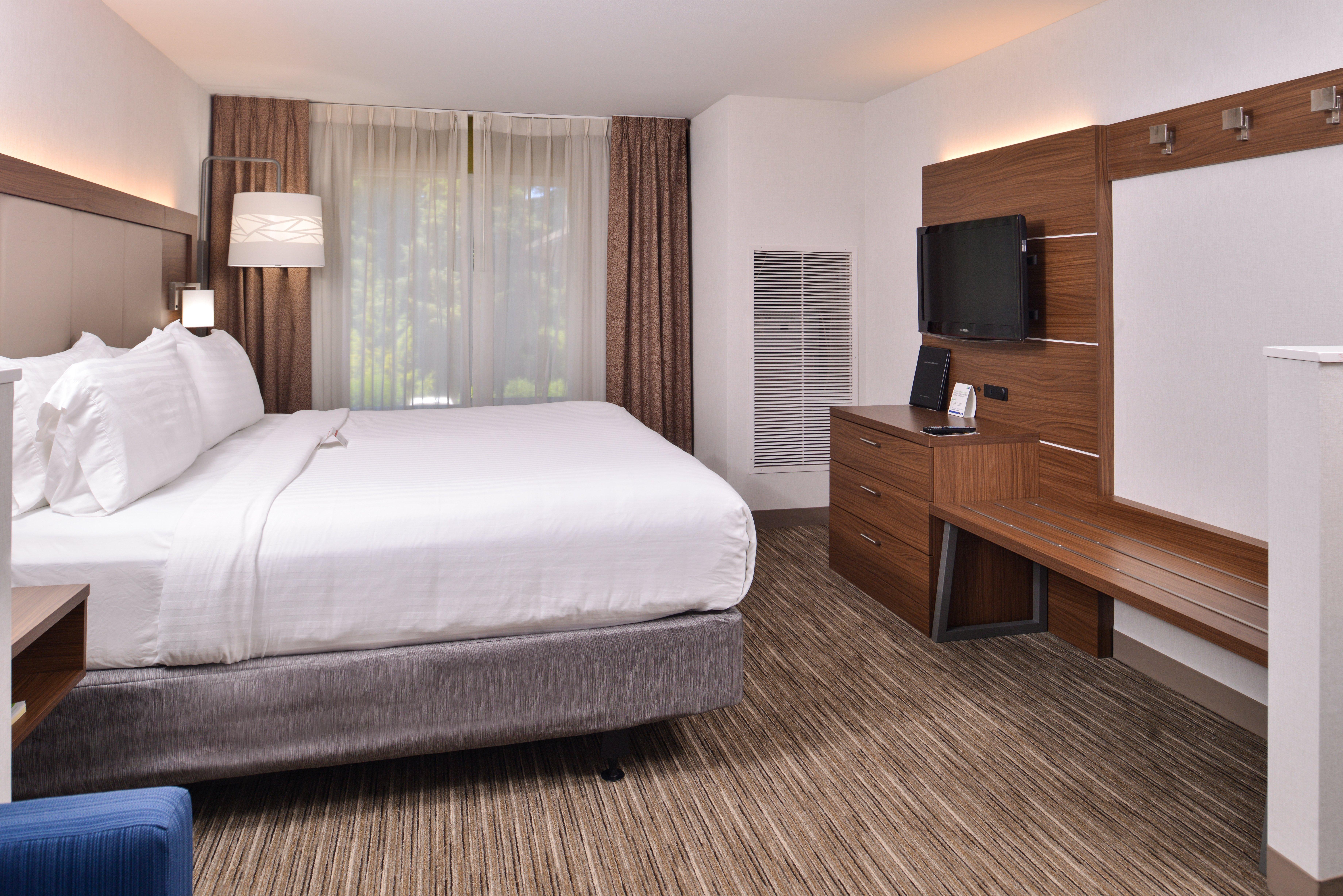 Holiday Inn Express & Suites Lacey - Olympia By Ihg Экстерьер фото