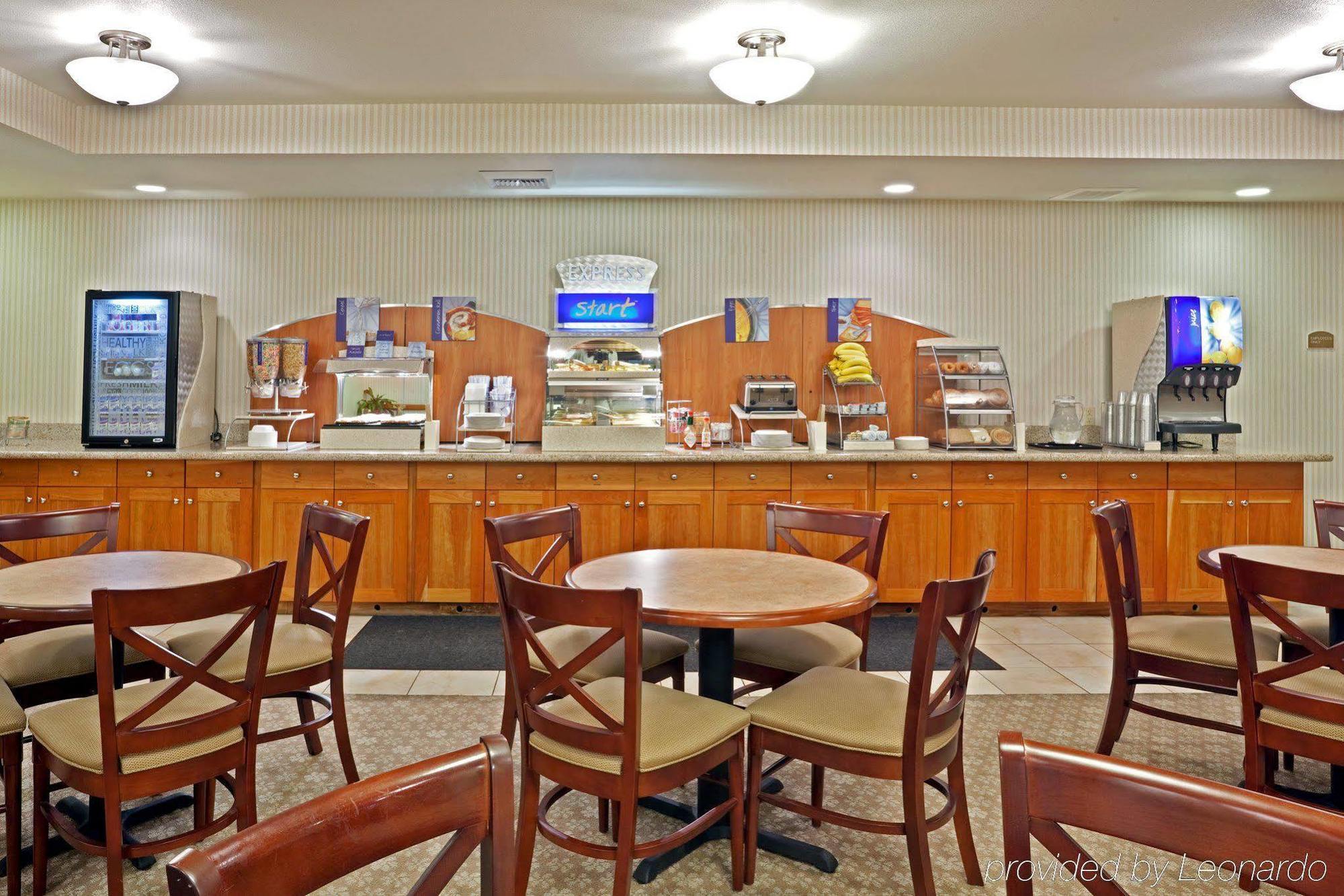 Holiday Inn Express & Suites Lacey - Olympia By Ihg Экстерьер фото